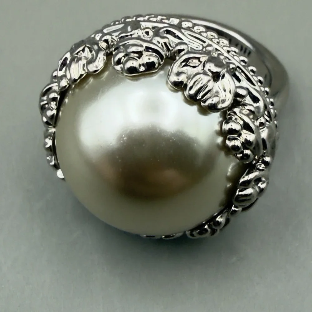 Ann Taylor Faux Pearl Statement Ring Silver Tone Large Dome Cocktail Style 6 VTG